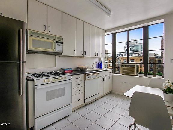 4th image of 1211 Madison Ave #15C