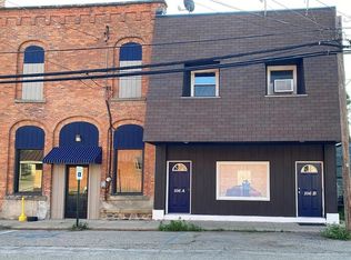 106 N Talbot St, Addison, MI