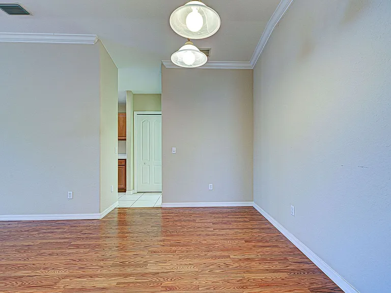 2134 Boxwood St — Photo 20