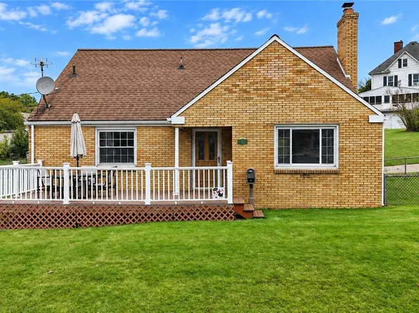 19 Hillcrest Ave, Burgettstown, PA 15021