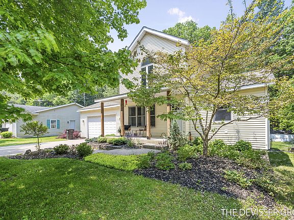 3rd image of 5829 Ellcourt Dr