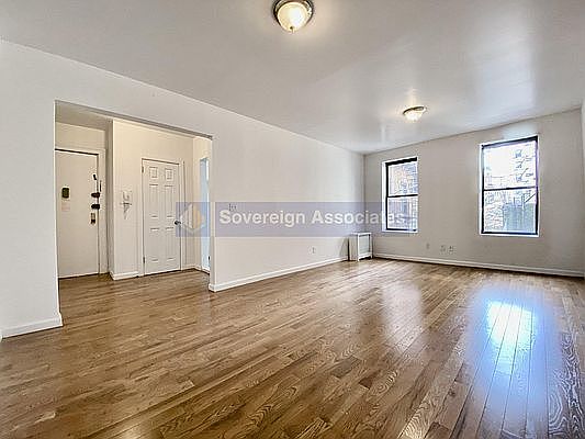 1st image of 44 Bennett Ave #55