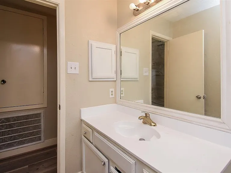 7117 Haven Creek Dr — Photo 19
