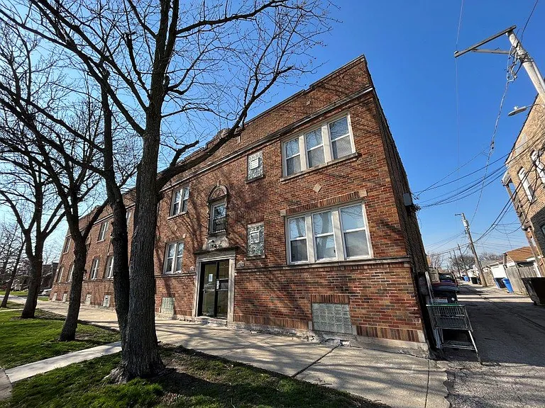 4516 W Wellington Ave — Photo 11