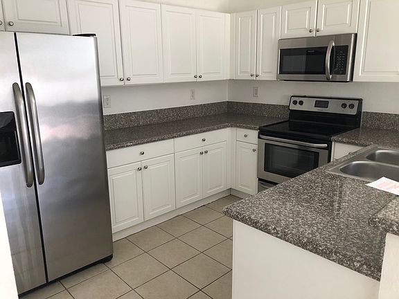 3rd image of 3320 NE 13th Circle Dr Unit 110