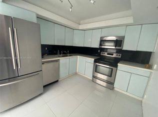 2780 NE 183rd St APT 909, Aventura, FL 33160