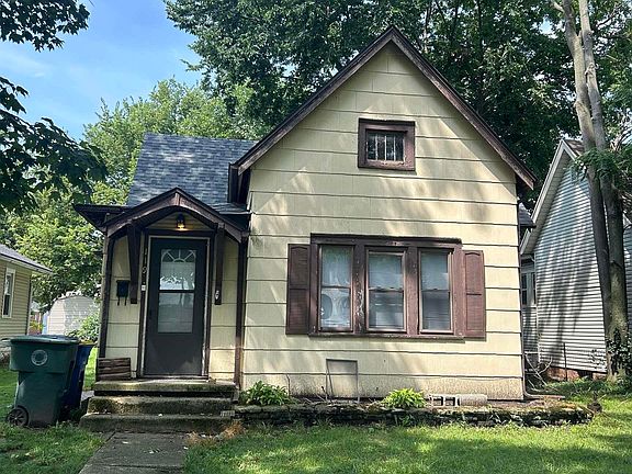 2nd image of 119 N Dicks St