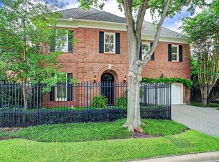 4942 Tilbury Dr, Houston, TX 77056
