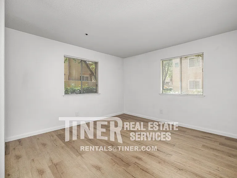 1019 Dornajo Way #108 — Photo 21