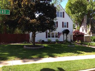 3103 SW Harland Ct, Topeka, KS 66604