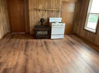 123 Danforth St APT 2, Fall River, MA 02720