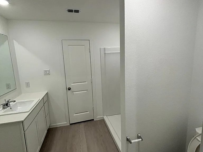 9204 Schram Rd — Photo 13
