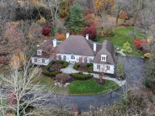 6 Cromwell Ln, Mendham Boro, NJ 07945