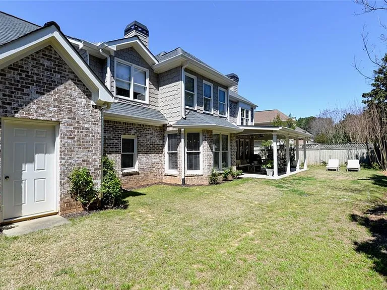 310 Windsor Gate Cv — Photo 5