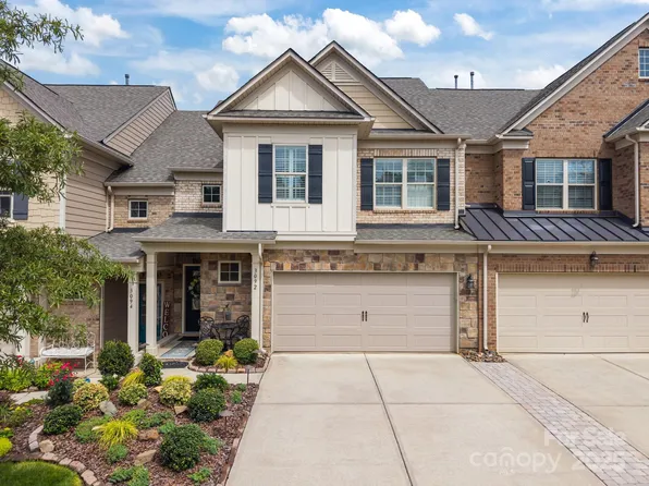 3092 Hartson Pointe Dr, Indian Land, SC 29707