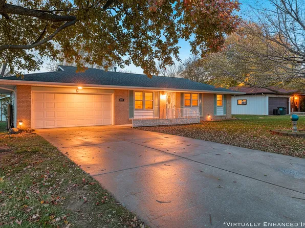 2319 E Parkwood Street, Springfield, MO 65803