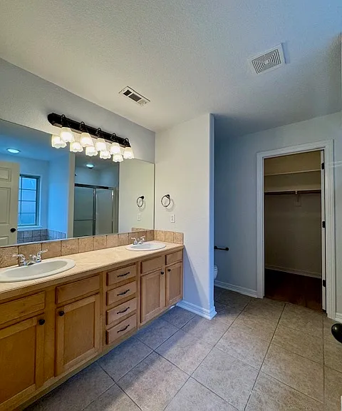 6106 S 36th St — Photo 15