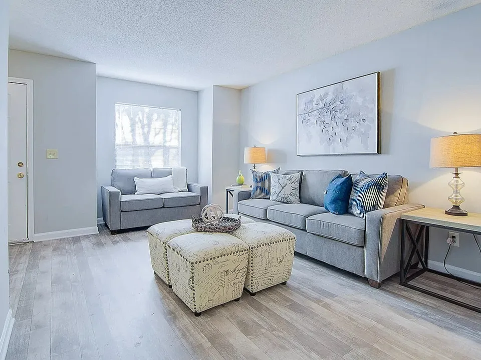 Bright, Open Space Perfect for Entertaining
