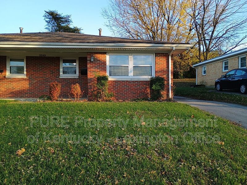 1st image of 3510 Lansdowne Dr #B