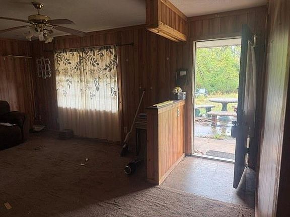 4th image of 306 W Jerry Lane St