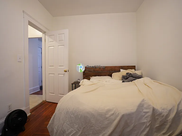77 Brighton Ave #2 — Photo 9