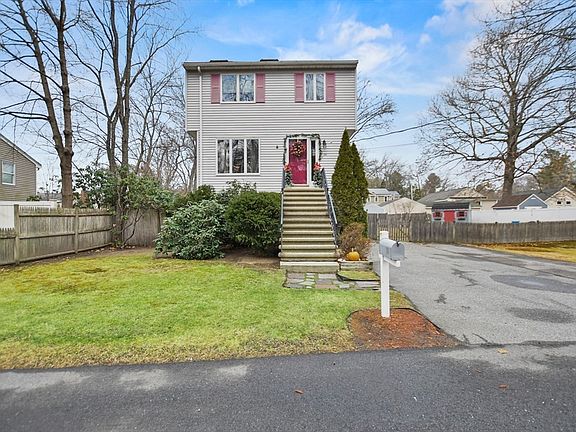 3rd image of 20 Fairfield Rd