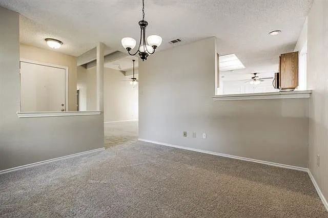 404 Tucson Ct — Photo 17