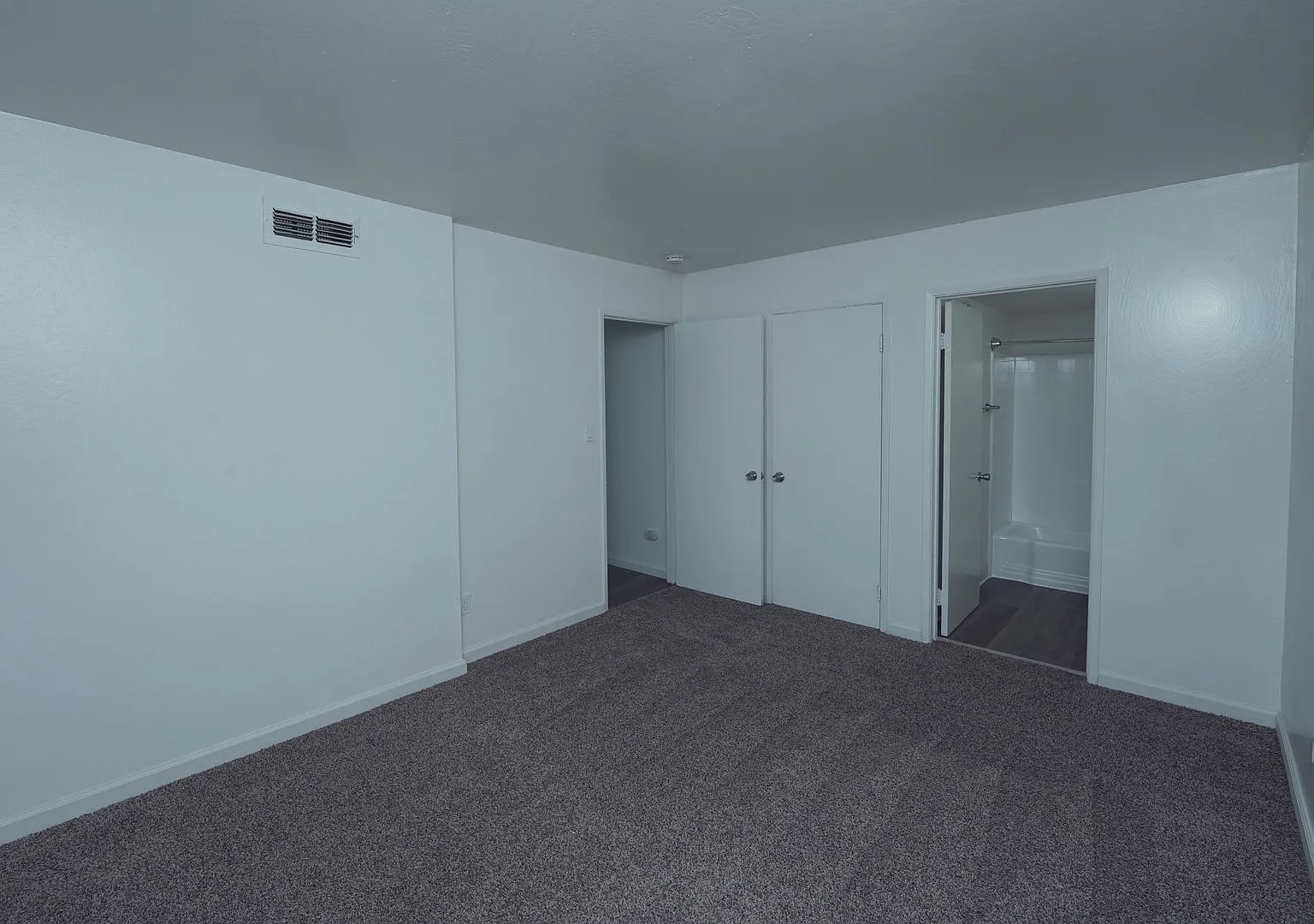 (NEW) Annadale Place — Photo 4