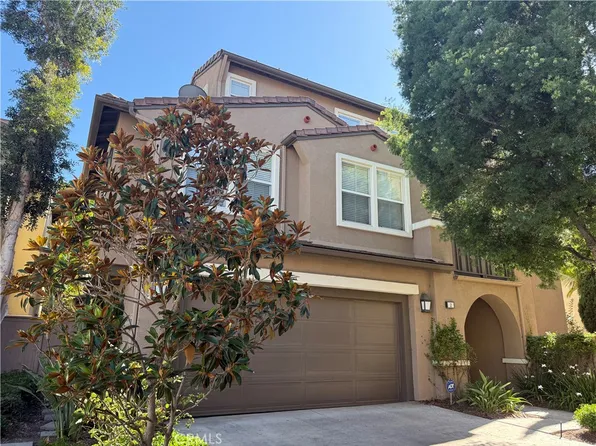 2 Staghorn, Irvine, CA 92618