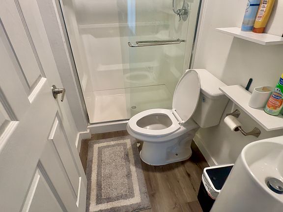 4th image of 2717 E Park Blvd #3