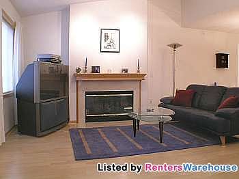 5th image of 15233 Greenhaven Way