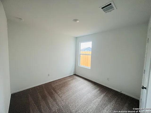 9268 James Bowie — Photo 11