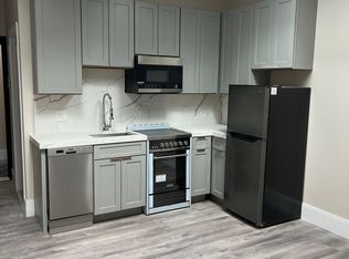 366 Broadway #202, Everett, MA 02149