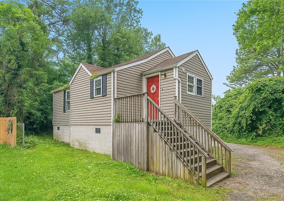 1st image of 3611 Lenoir Cir