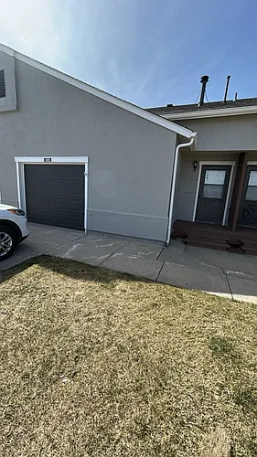 405 Mickelson Ct Photo 1