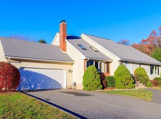 155 Oldefield Farms #155, Enfield, CT 06082