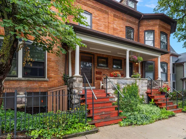 505 Detroit St #2, Ann Arbor, MI 48104