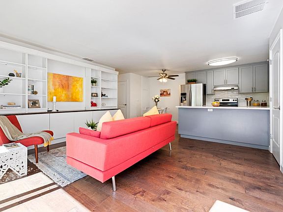 3rd image of 755 14th Ave APT 305