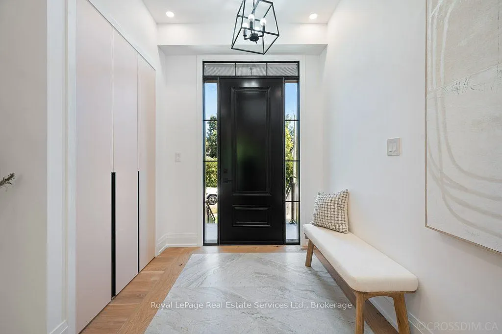 5 bed, $8,700 — Photo 2