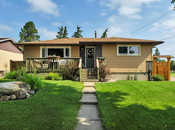 5302 52nd Ave, Wetaskiwin, AB T9A 0X7