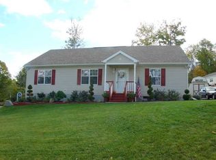 13 Wagon Wheel Dr, Unionville, NY 10988