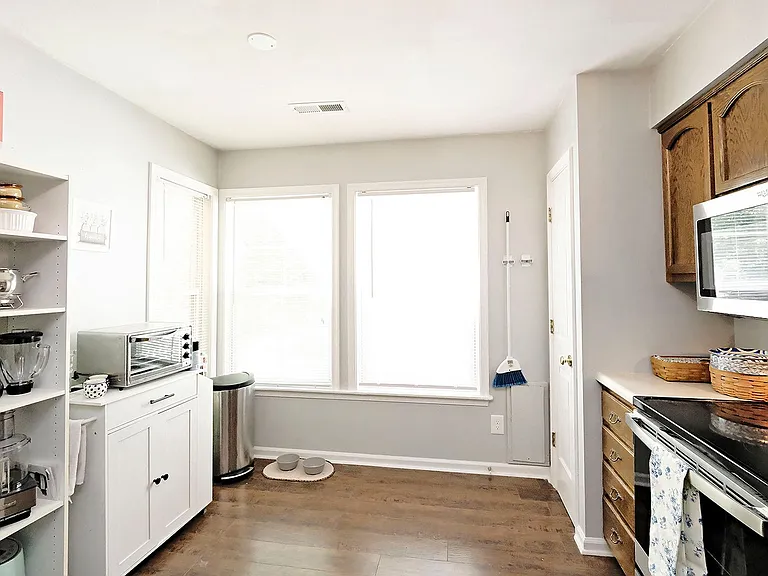 3269 Gateway Cir — Photo 3
