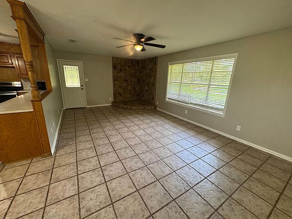 2nd image of 8174 Fm 1402