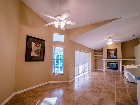 Dinette area and family room