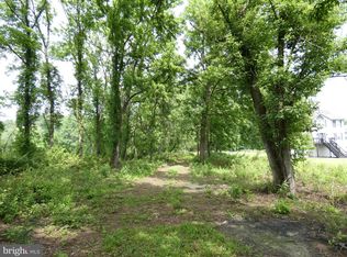 Lisburn Rd, Mechanicsburg, PA 17055