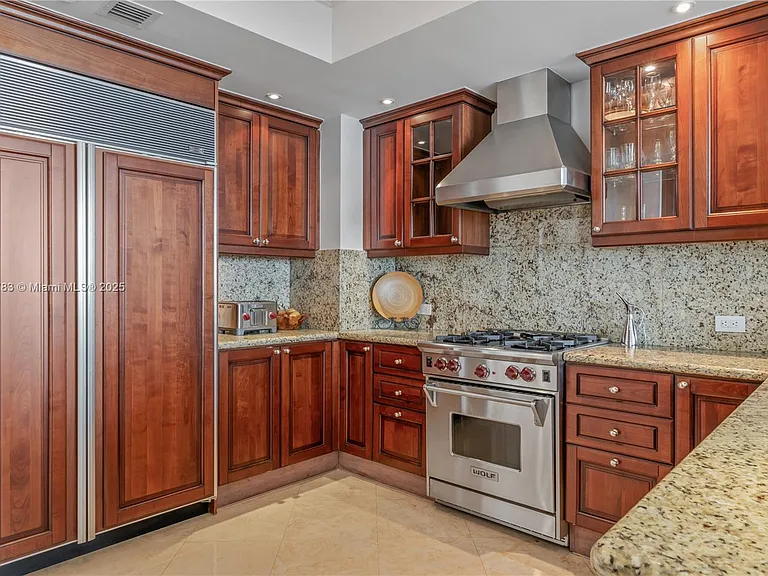 17875 Collins Ave #3404 — Photo 9