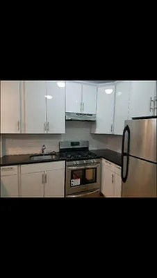 Rented by Capani Management | media 10