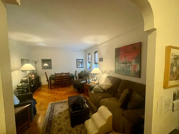 71 Ocean Parkway image 1 of 9