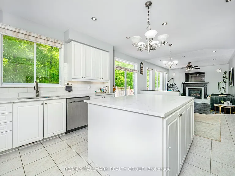 55 Maple Stand Way — Photo 17