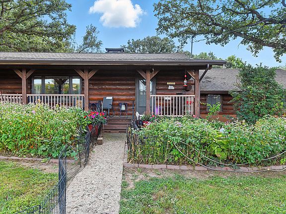 2nd image of 11494 Woodland Trl